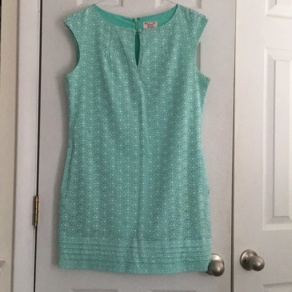 Turquoise lace dress